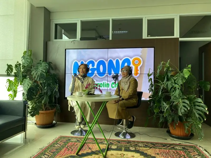 Dialog lingkungan Diskominfo dan DLH Jabar membahas agenda HPSN 2025 dan evaluasi pengelolaan sampah.